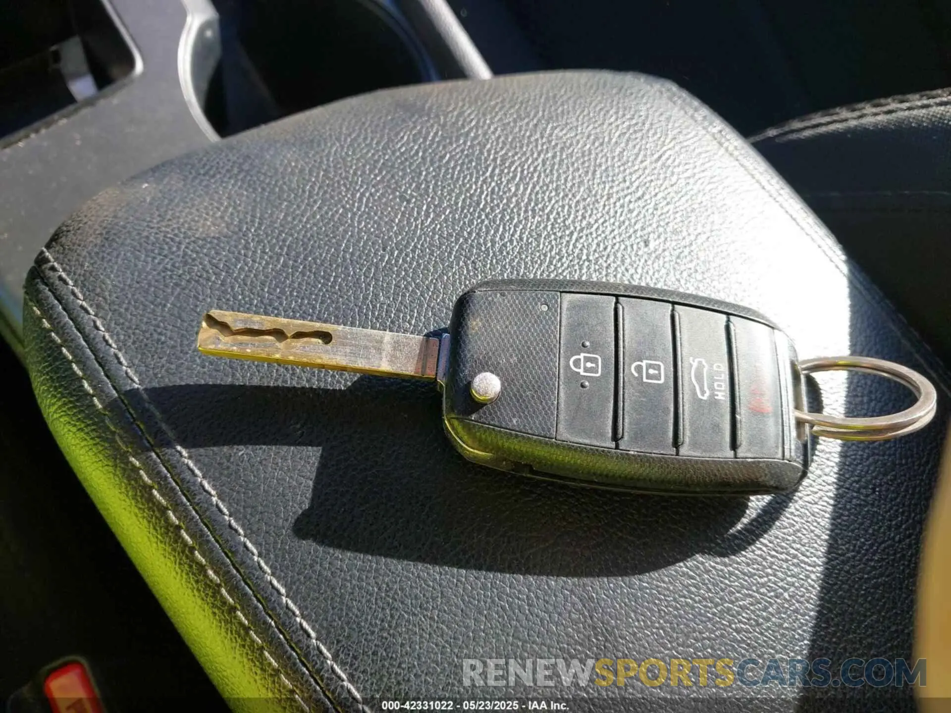 11 fotografías del automóvil dañado 5XXGT4L31LG380634 KIA OPTIMA 2020