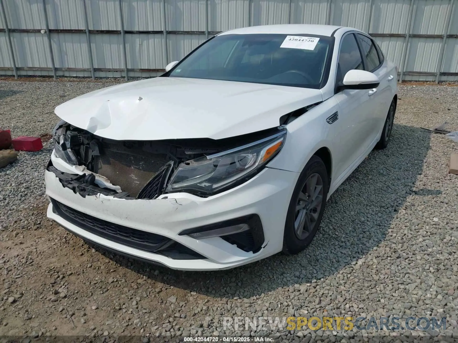 6 fotografías del automóvil dañado 5XXGT4L31LG381346 KIA OPTIMA 2020