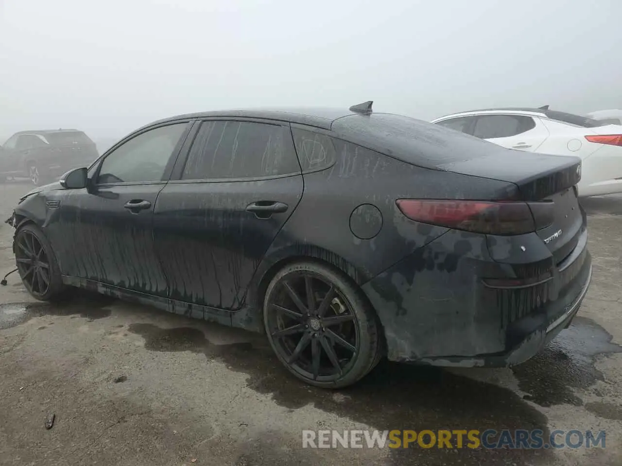 2 fotografías del automóvil dañado 5XXGT4L31LG387762 KIA OPTIMA 2020