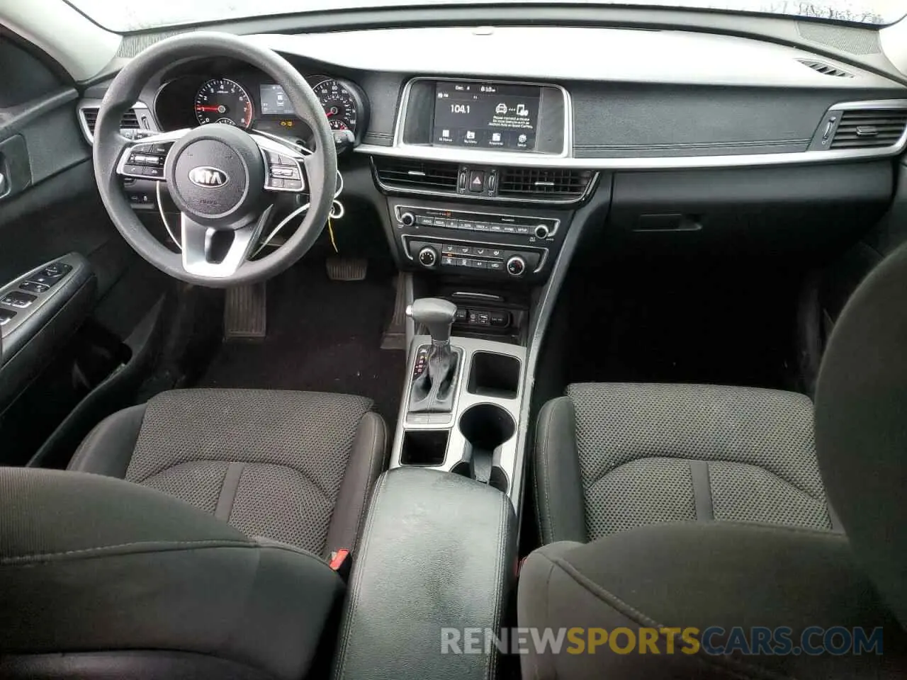 8 fotografías del automóvil dañado 5XXGT4L31LG387762 KIA OPTIMA 2020