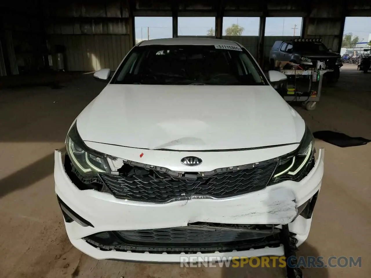 5 fotografías del automóvil dañado 5XXGT4L31LG398762 KIA OPTIMA 2020