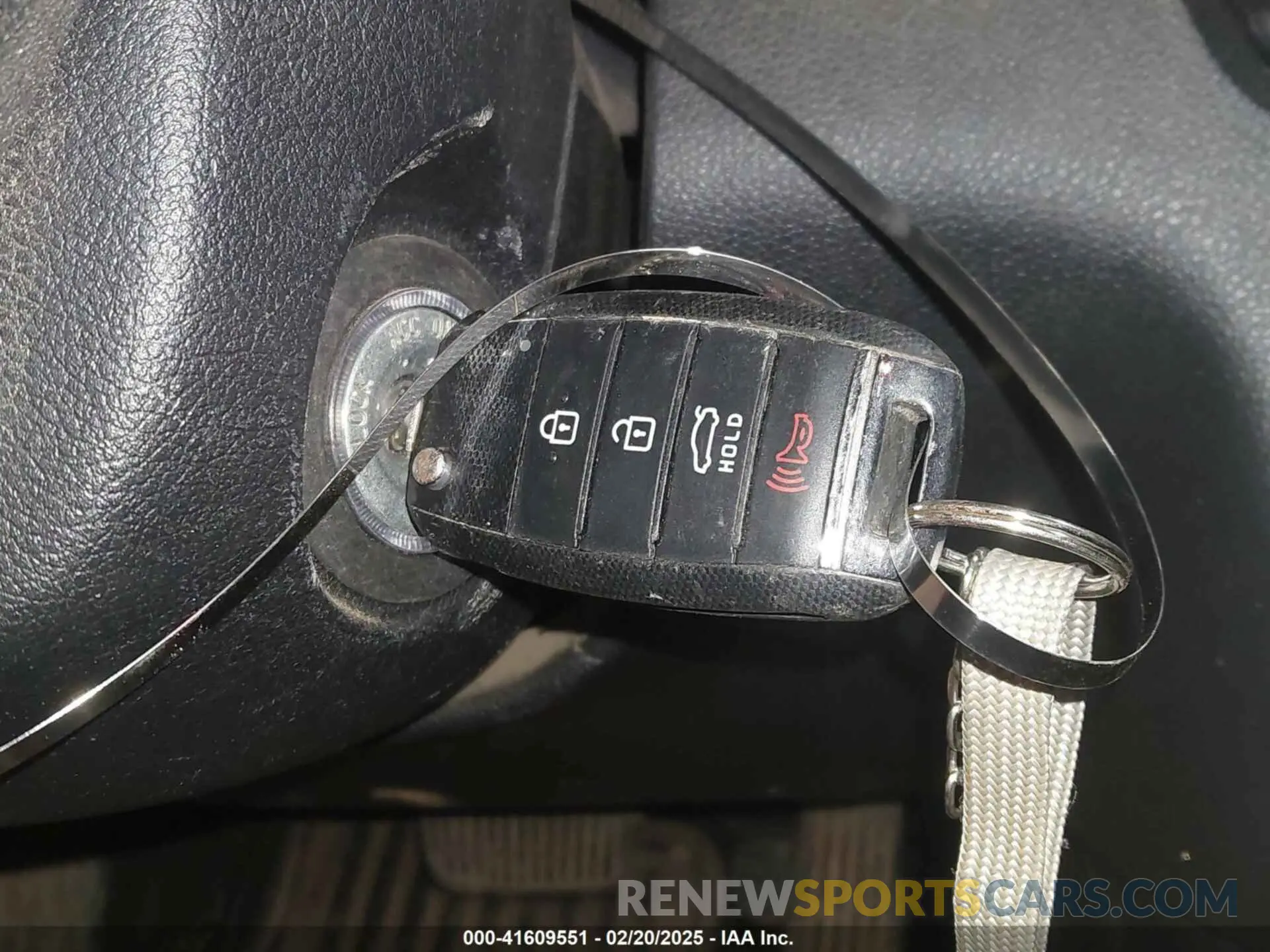 11 fotografías del automóvil dañado 5XXGT4L31LG399796 KIA OPTIMA 2020