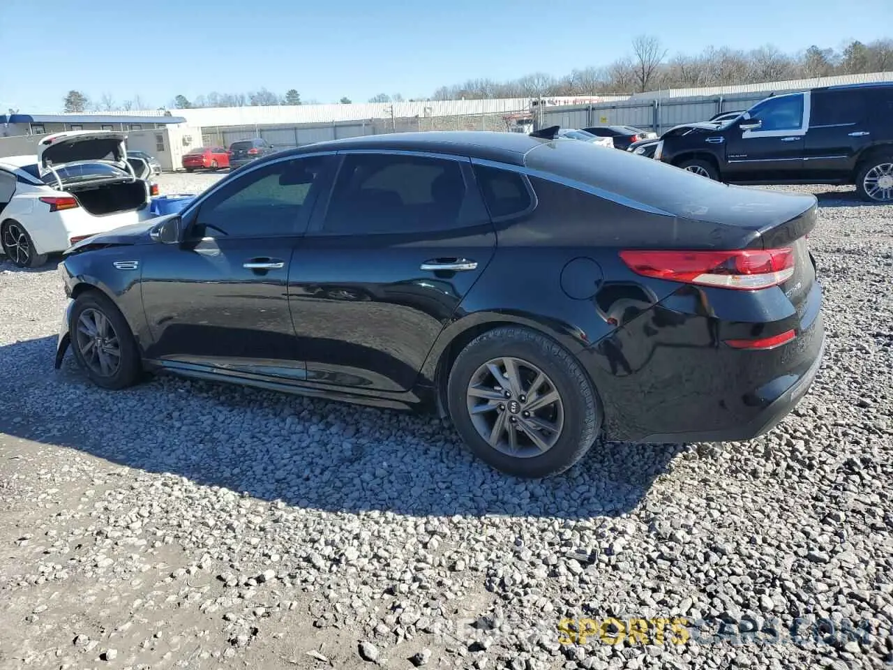 2 fotografías del automóvil dañado 5XXGT4L31LG403863 KIA OPTIMA 2020