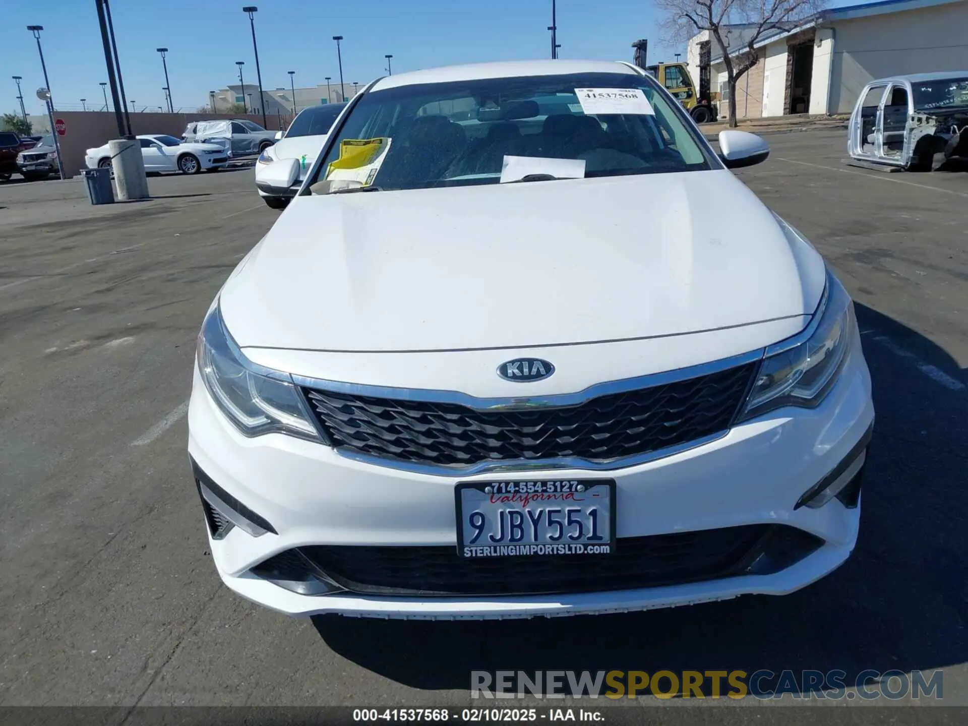 12 fotografías del automóvil dañado 5XXGT4L31LG404625 KIA OPTIMA 2020