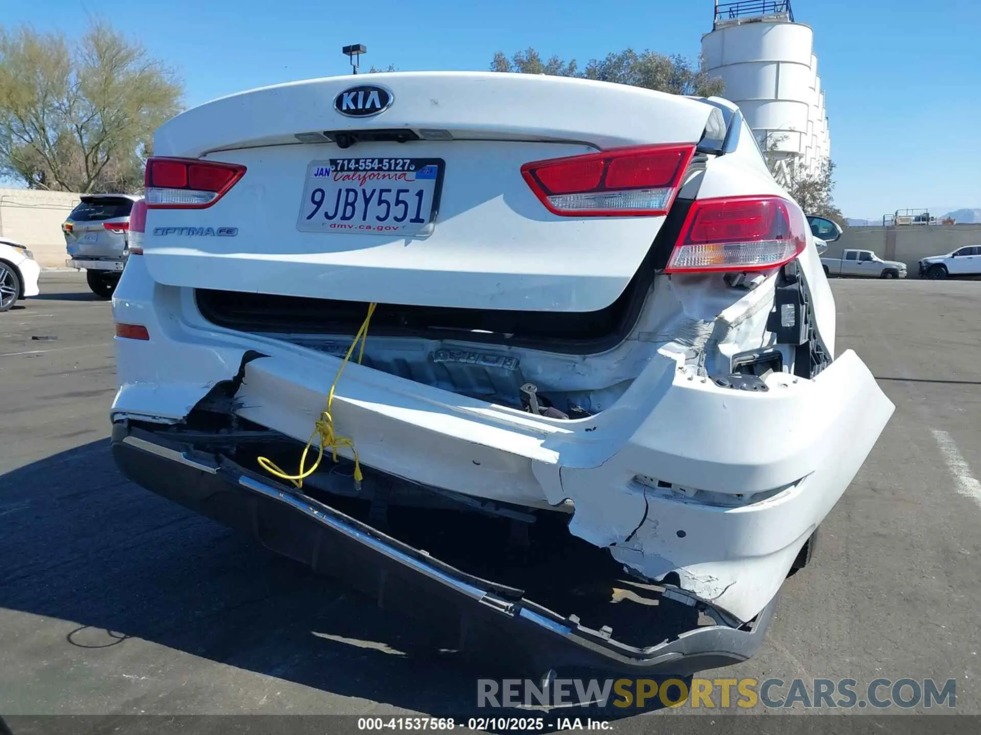 6 fotografías del automóvil dañado 5XXGT4L31LG404625 KIA OPTIMA 2020