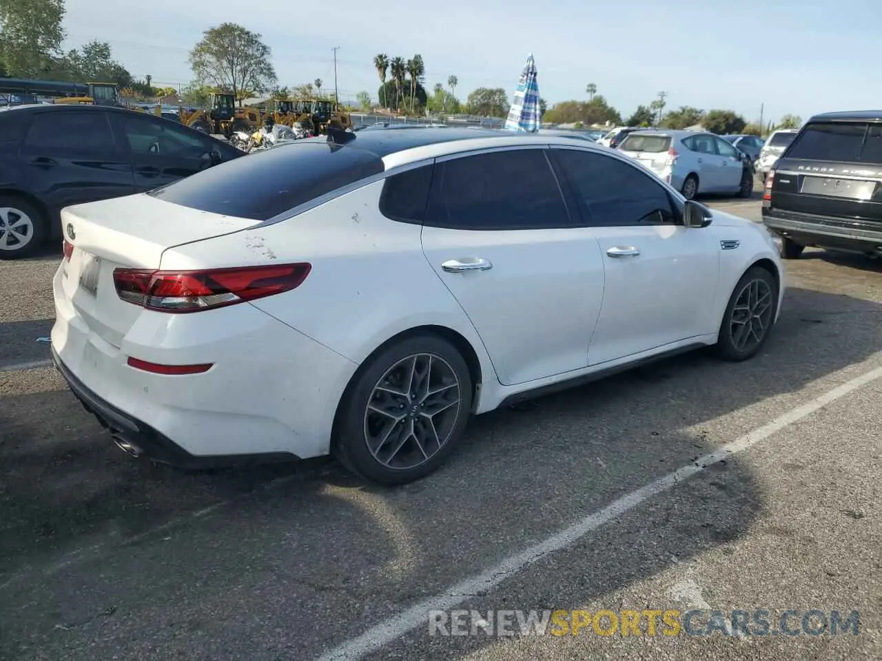 3 fotografías del automóvil dañado 5XXGT4L31LG427774 KIA OPTIMA 2020
