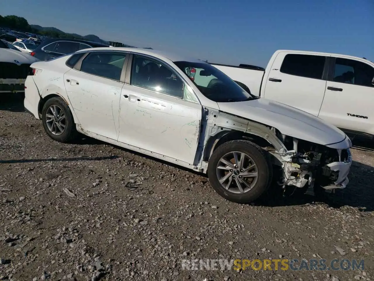4 fotografías del automóvil dañado 5XXGT4L31LG427953 KIA OPTIMA 2020