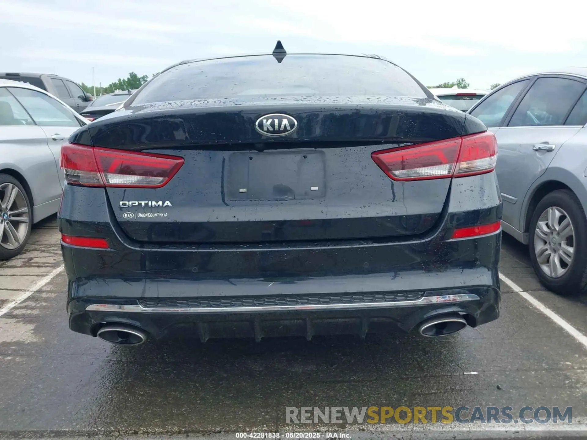 16 fotografías del automóvil dañado 5XXGT4L31LG441173 KIA OPTIMA 2020