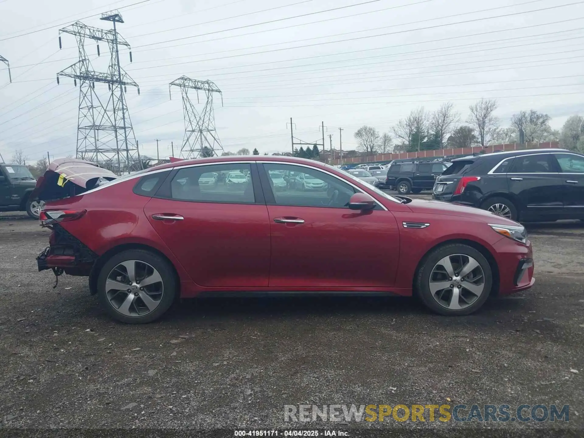 14 fotografías del automóvil dañado 5XXGT4L31LG450083 KIA OPTIMA 2020