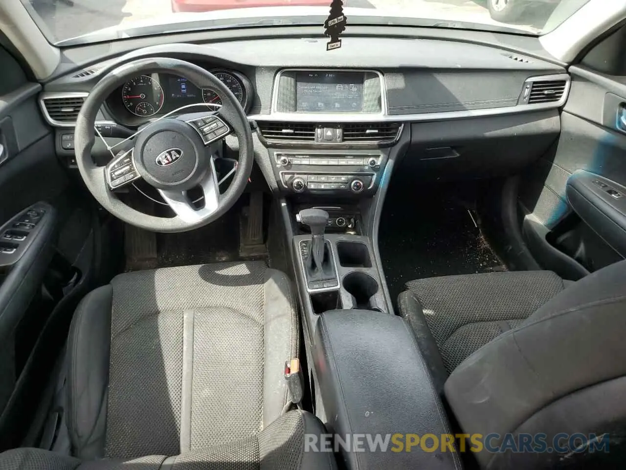 8 fotografías del automóvil dañado 5XXGT4L31LG450276 KIA OPTIMA 2020