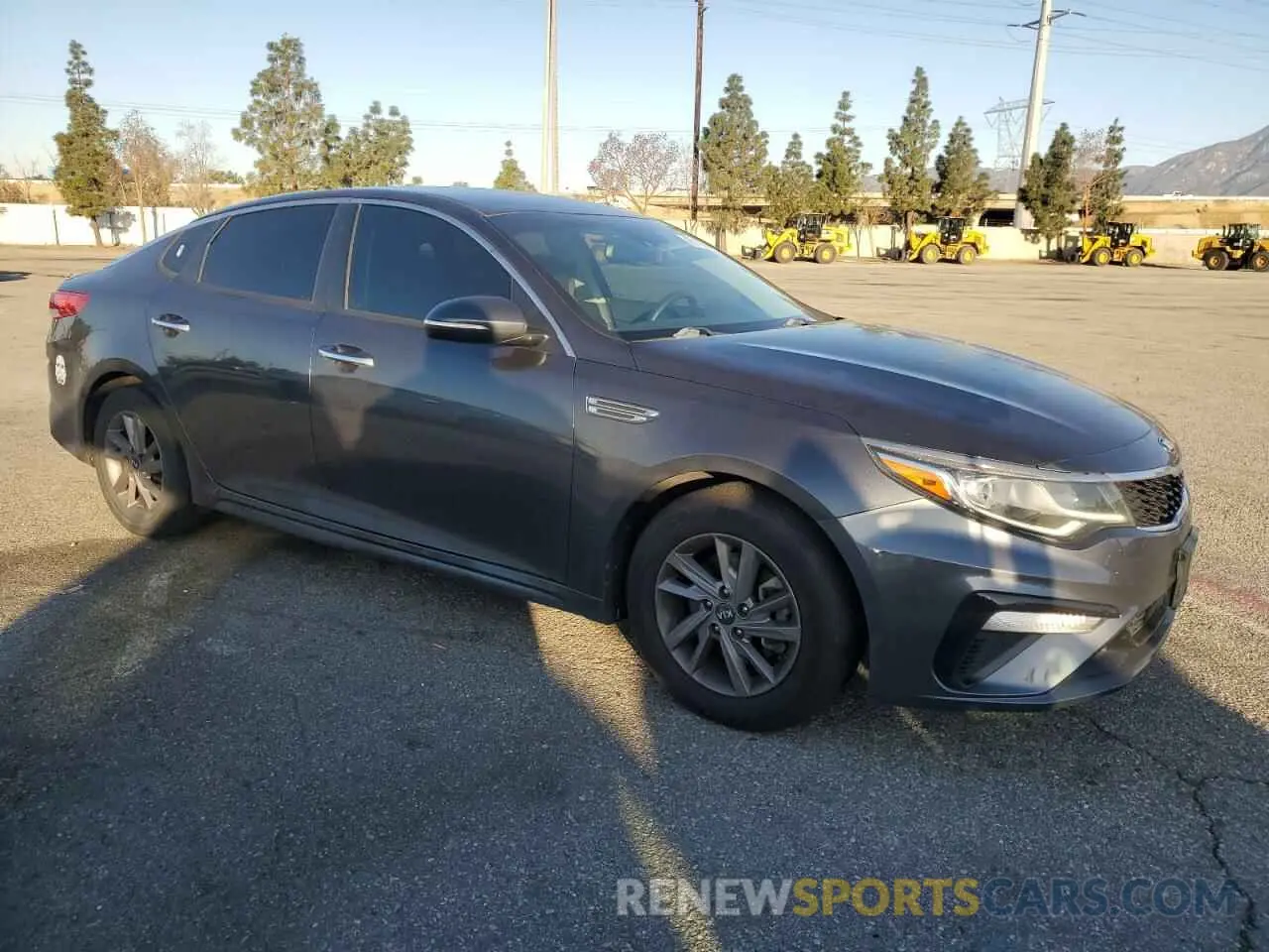 4 fotografías del automóvil dañado 5XXGT4L32LG388208 KIA OPTIMA 2020
