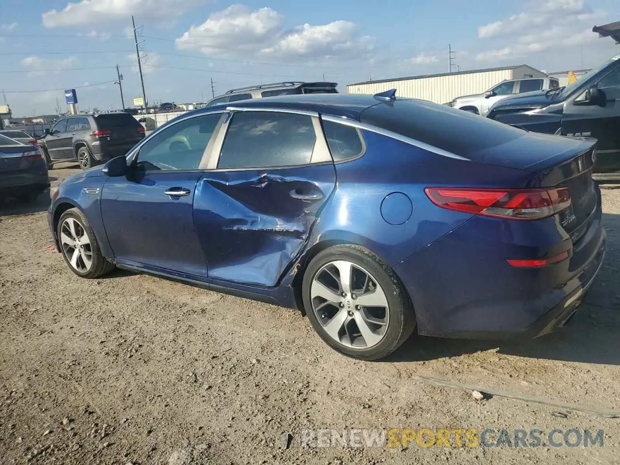 2 fotografías del automóvil dañado 5XXGT4L32LG403466 KIA OPTIMA 2020