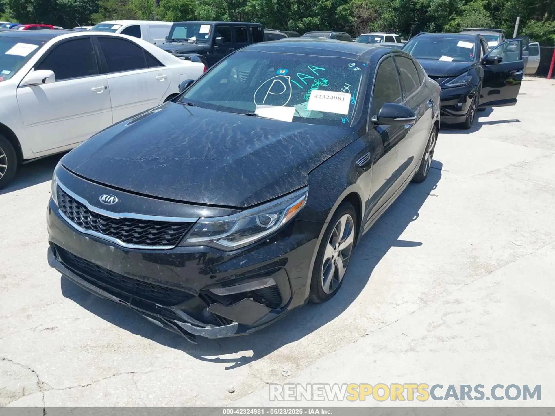 2 fotografías del automóvil dañado 5XXGT4L32LG417934 KIA OPTIMA 2020