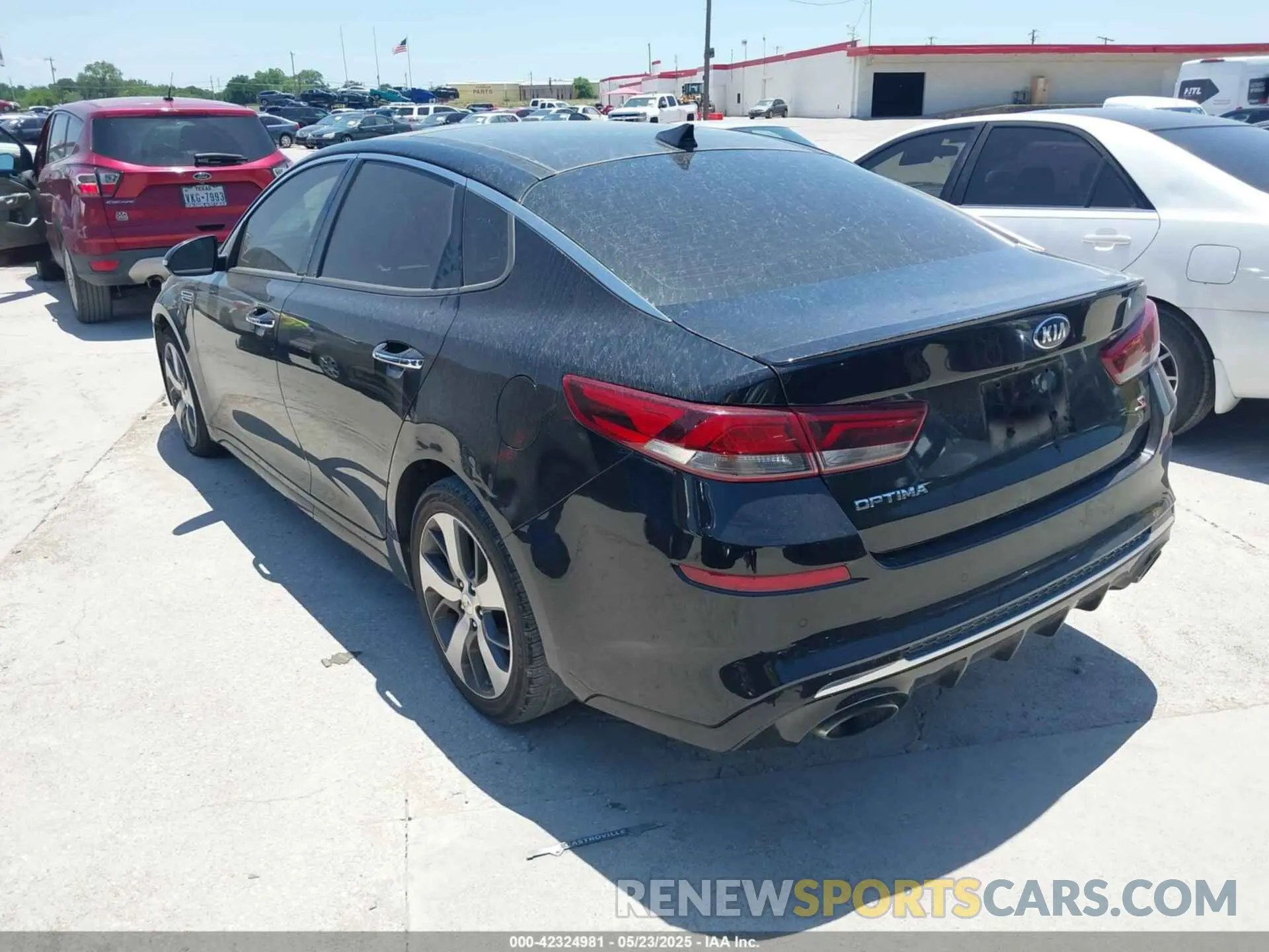 3 fotografías del automóvil dañado 5XXGT4L32LG417934 KIA OPTIMA 2020