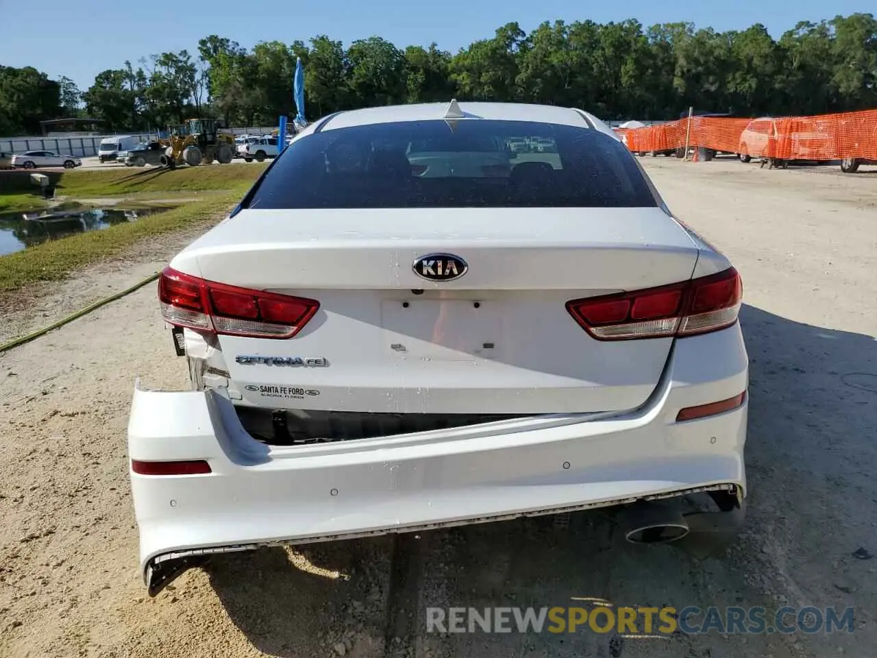 6 fotografías del automóvil dañado 5XXGT4L32LG425080 KIA OPTIMA 2020