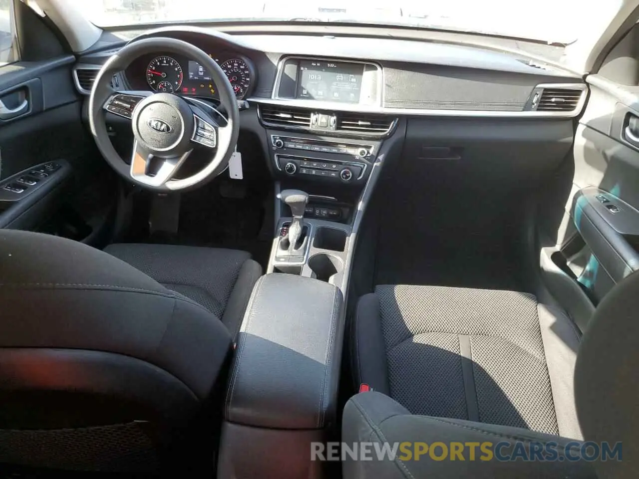 8 fotografías del automóvil dañado 5XXGT4L32LG425080 KIA OPTIMA 2020