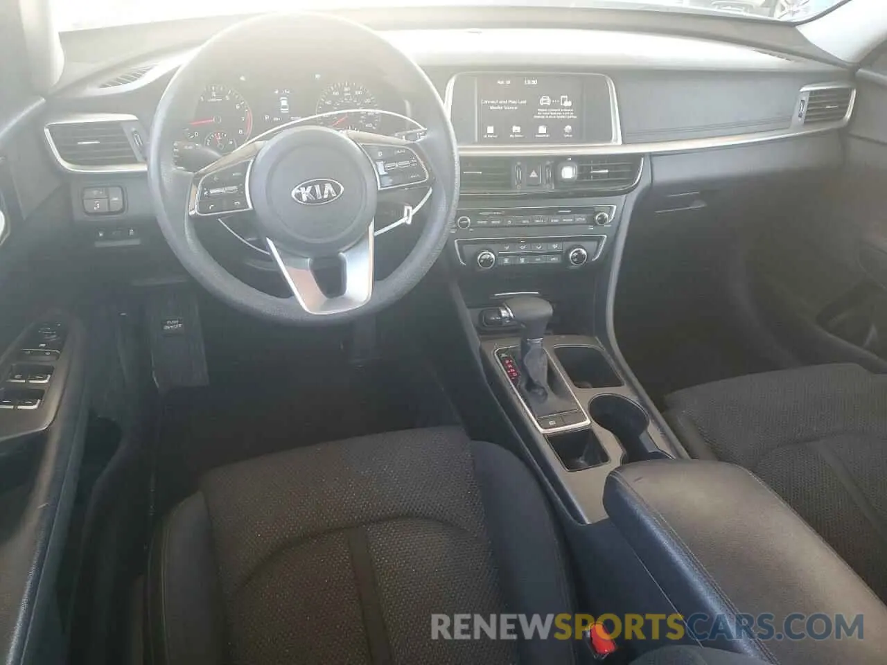 8 fotografías del automóvil dañado 5XXGT4L32LG425726 KIA OPTIMA 2020