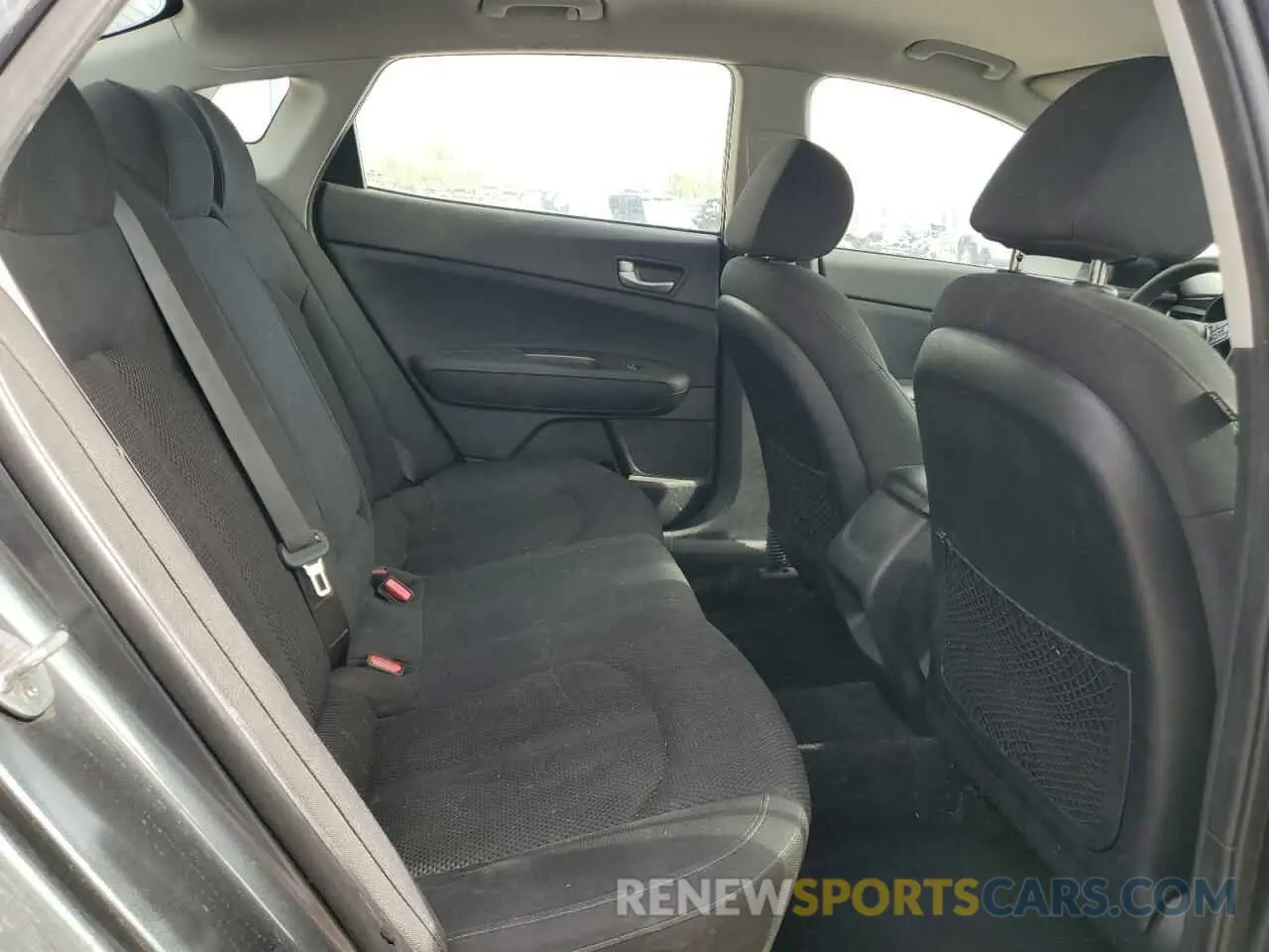 10 fotografías del automóvil dañado 5XXGT4L32LG427153 KIA OPTIMA 2020