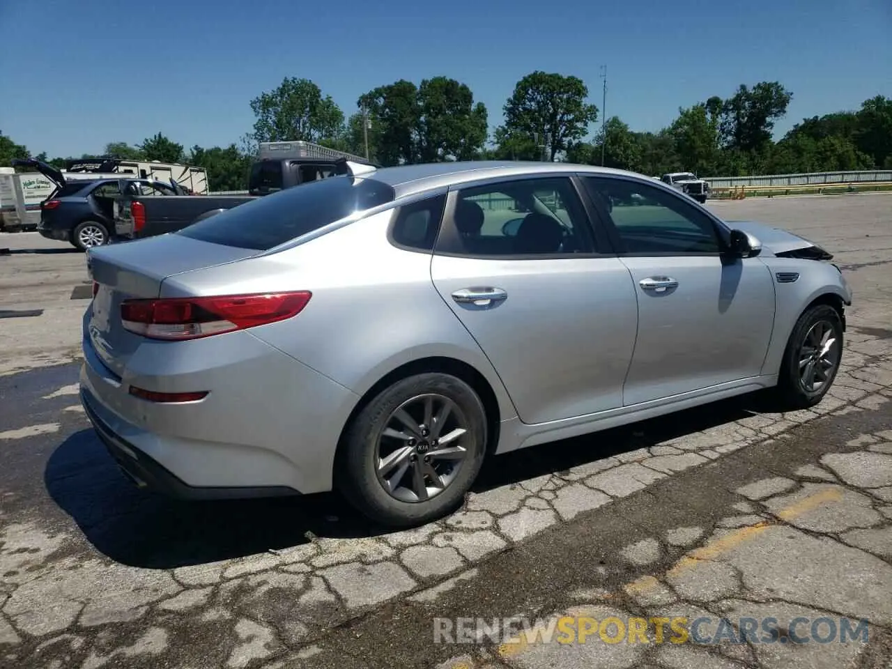 3 fotografías del automóvil dañado 5XXGT4L34LG381745 KIA OPTIMA 2020