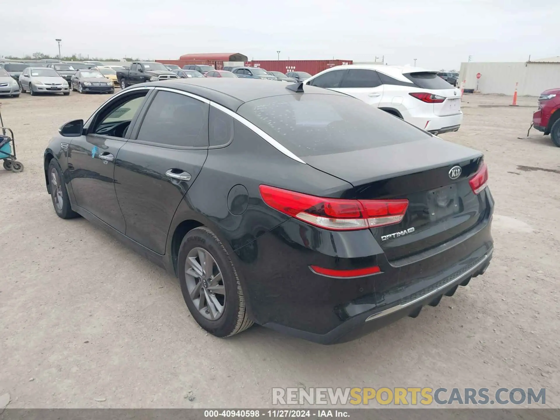 3 fotografías del automóvil dañado 5XXGT4L34LG400939 KIA OPTIMA 2020