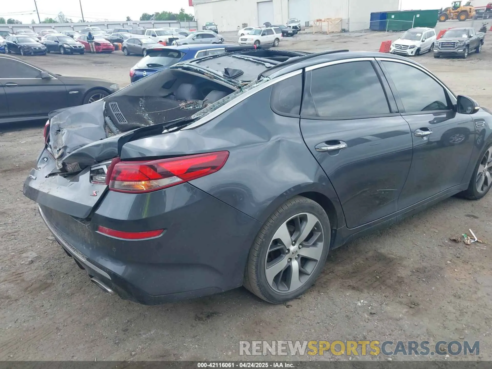 4 fotografías del automóvil dañado 5XXGT4L34LG410287 KIA OPTIMA 2020
