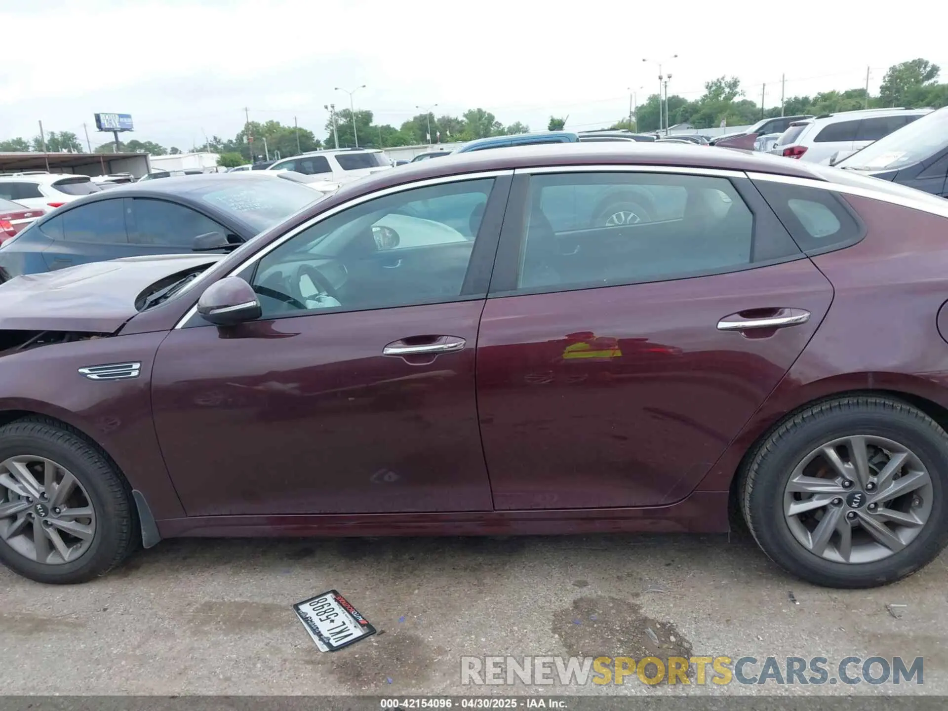 15 fotografías del automóvil dañado 5XXGT4L34LG413772 KIA OPTIMA 2020