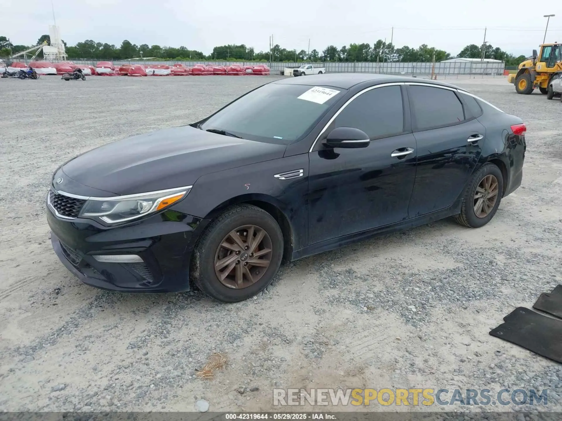 2 fotografías del automóvil dañado 5XXGT4L35LG384086 KIA OPTIMA 2020