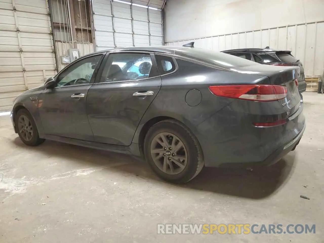 2 fotografías del automóvil dañado 5XXGT4L35LG423582 KIA OPTIMA 2020