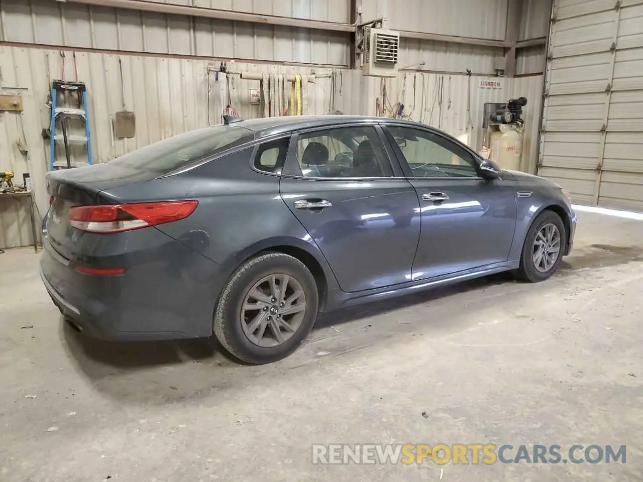 3 fotografías del automóvil dañado 5XXGT4L35LG423582 KIA OPTIMA 2020