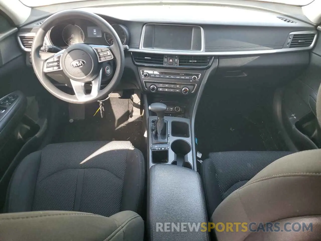 8 fotografías del automóvil dañado 5XXGT4L36LG433280 KIA OPTIMA 2020