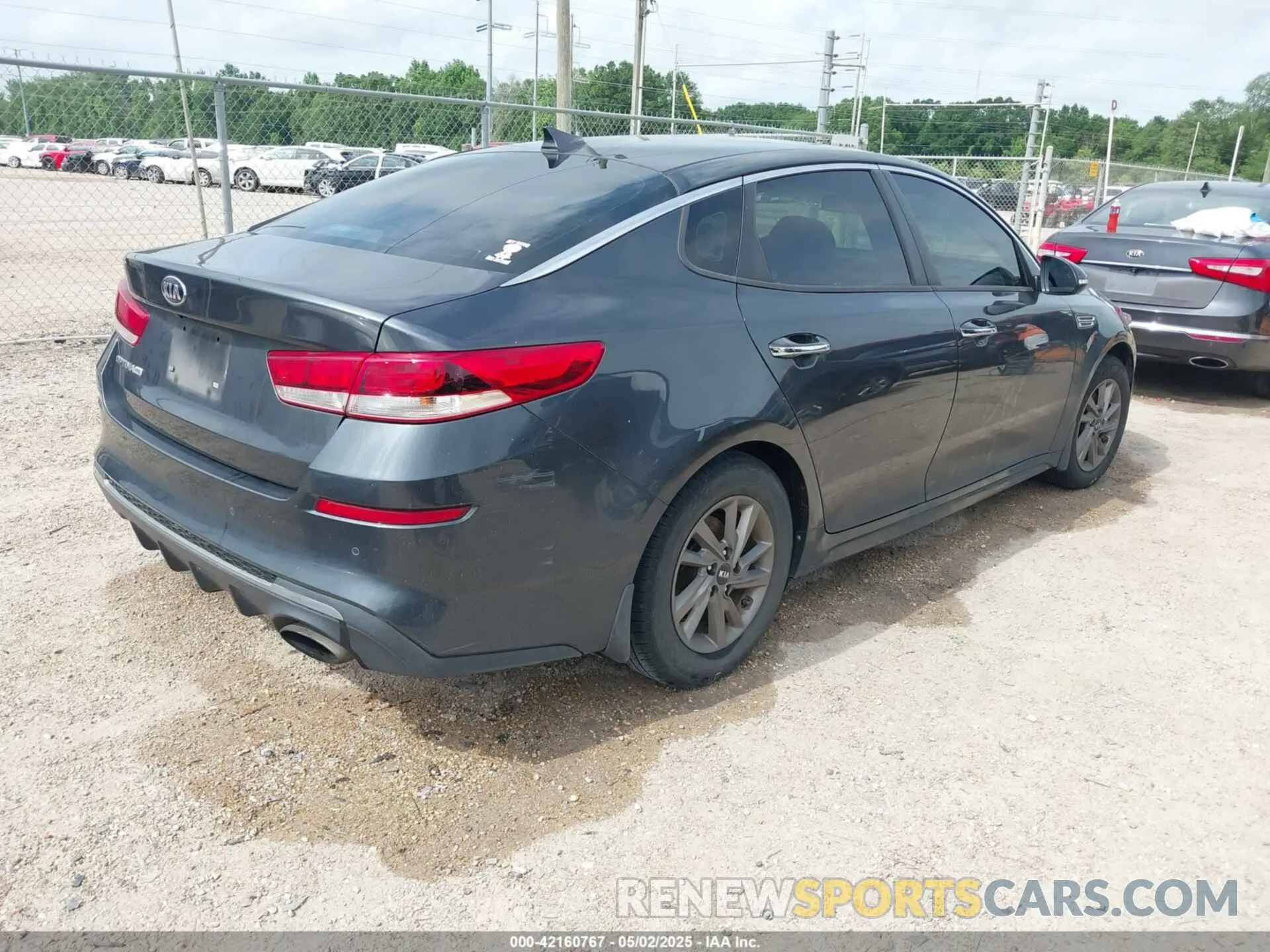 4 fotografías del automóvil dañado 5XXGT4L36LG451973 KIA OPTIMA 2020