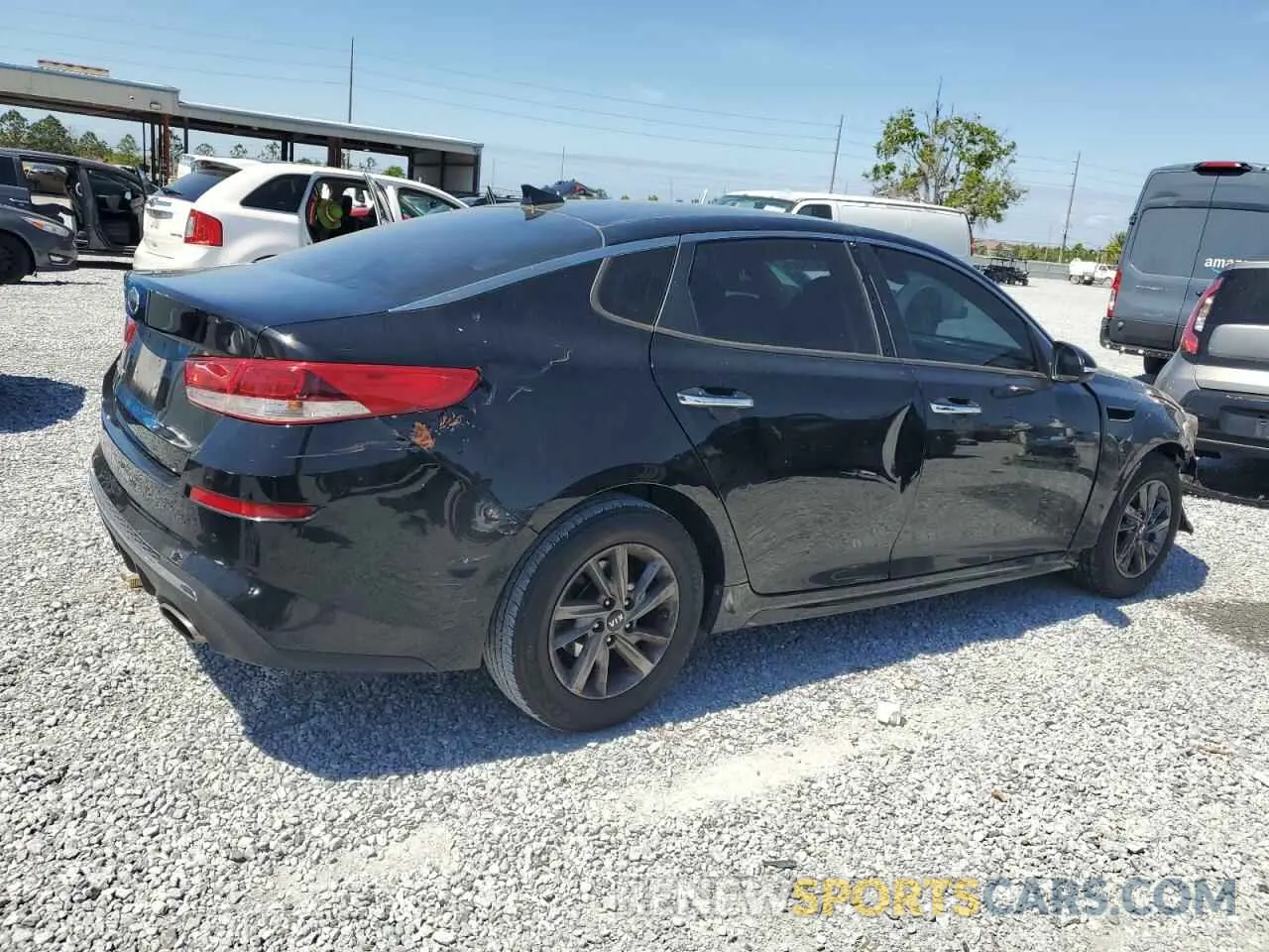 3 fotografías del automóvil dañado 5XXGT4L37LG384798 KIA OPTIMA 2020