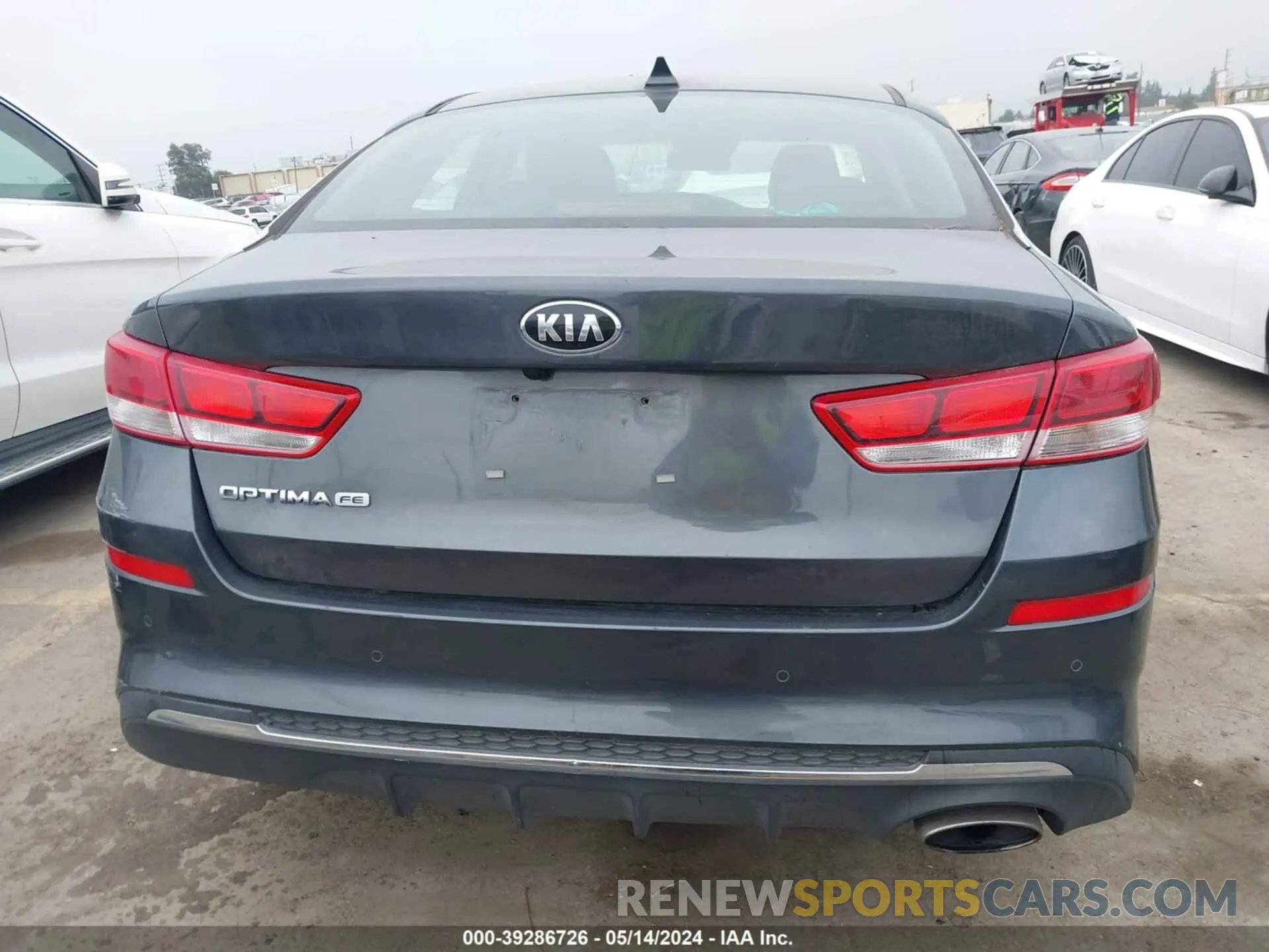 17 fotografías del automóvil dañado 5XXGT4L37LG389290 KIA OPTIMA 2020