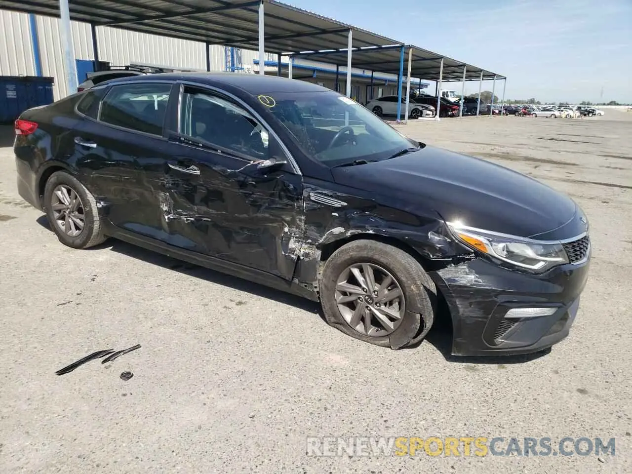 4 fotografías del automóvil dañado 5XXGT4L37LG423406 KIA OPTIMA 2020