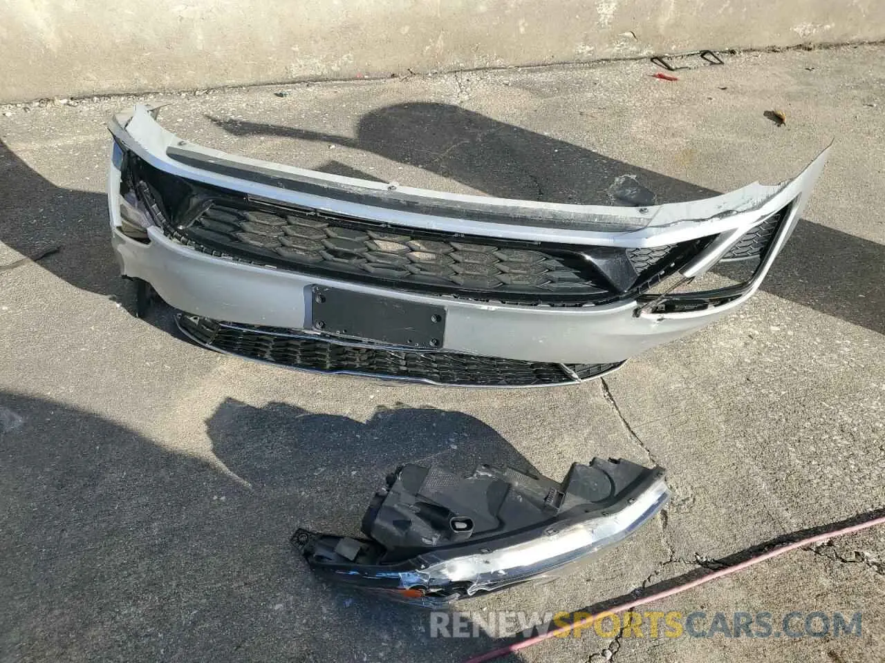12 fotografías del automóvil dañado 5XXGT4L38LG380081 KIA OPTIMA 2020