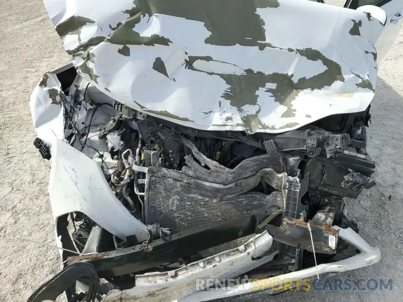 13 fotografías del automóvil dañado 5XXGT4L38LG381912 KIA OPTIMA 2020