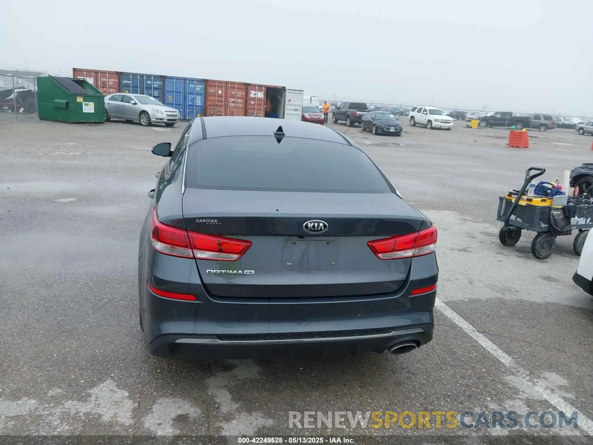 16 fotografías del automóvil dañado 5XXGT4L38LG386043 KIA OPTIMA 2020
