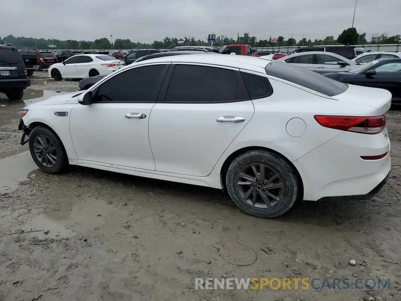 2 fotografías del automóvil dañado 5XXGT4L38LG396183 KIA OPTIMA 2020