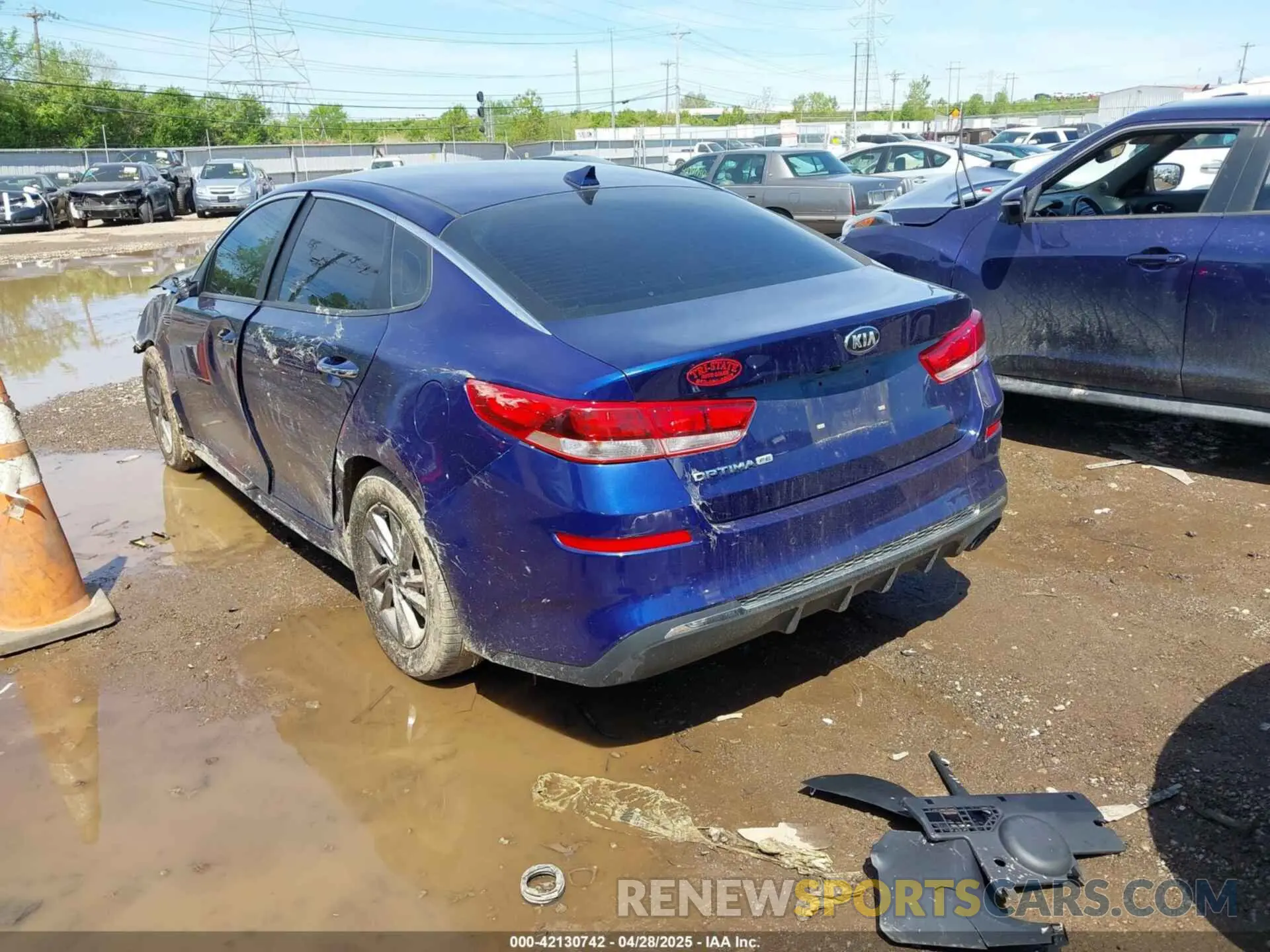 3 fotografías del automóvil dañado 5XXGT4L38LG407103 KIA OPTIMA 2020