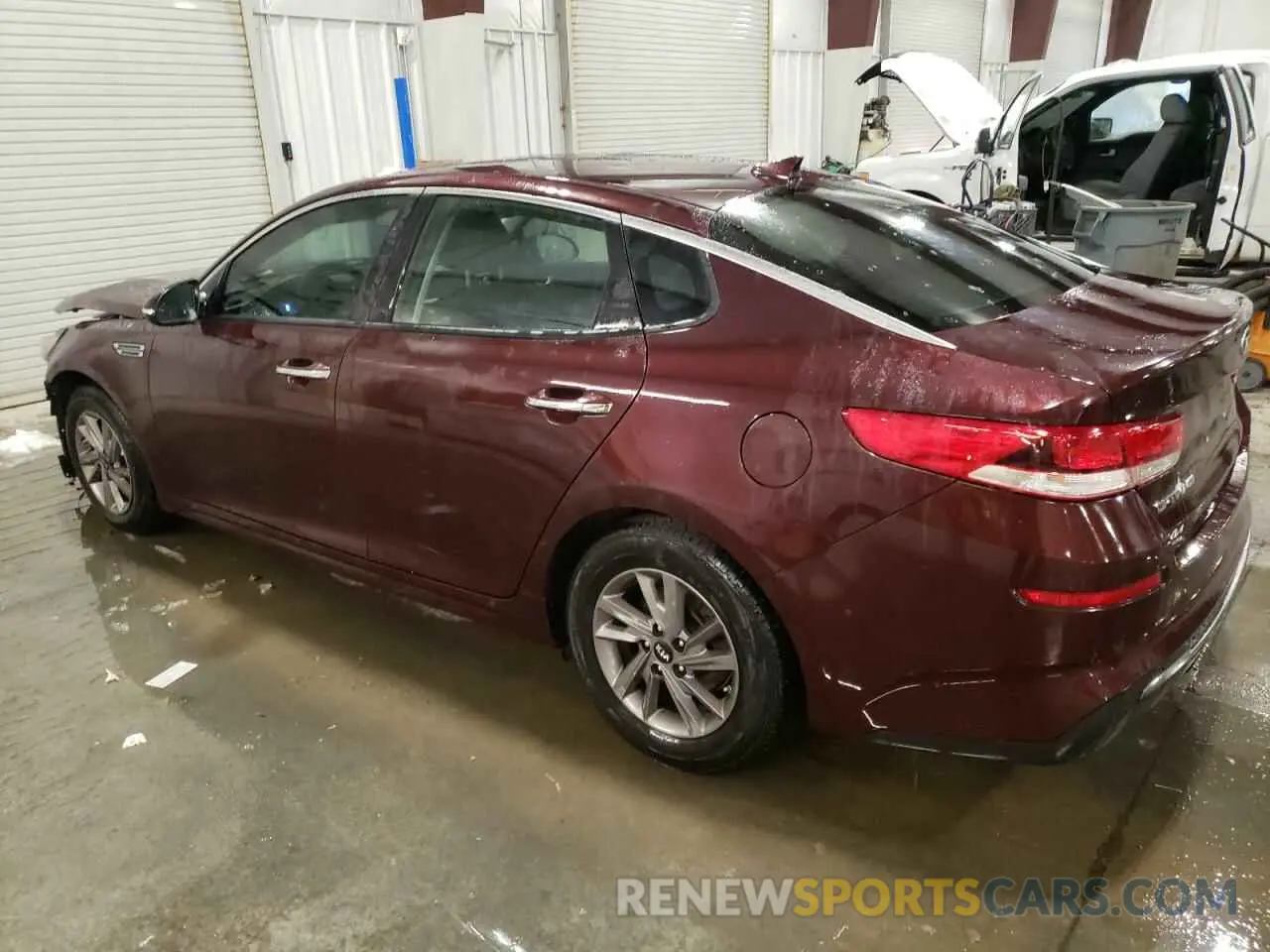 2 fotografías del automóvil dañado 5XXGT4L38LG410065 KIA OPTIMA 2020