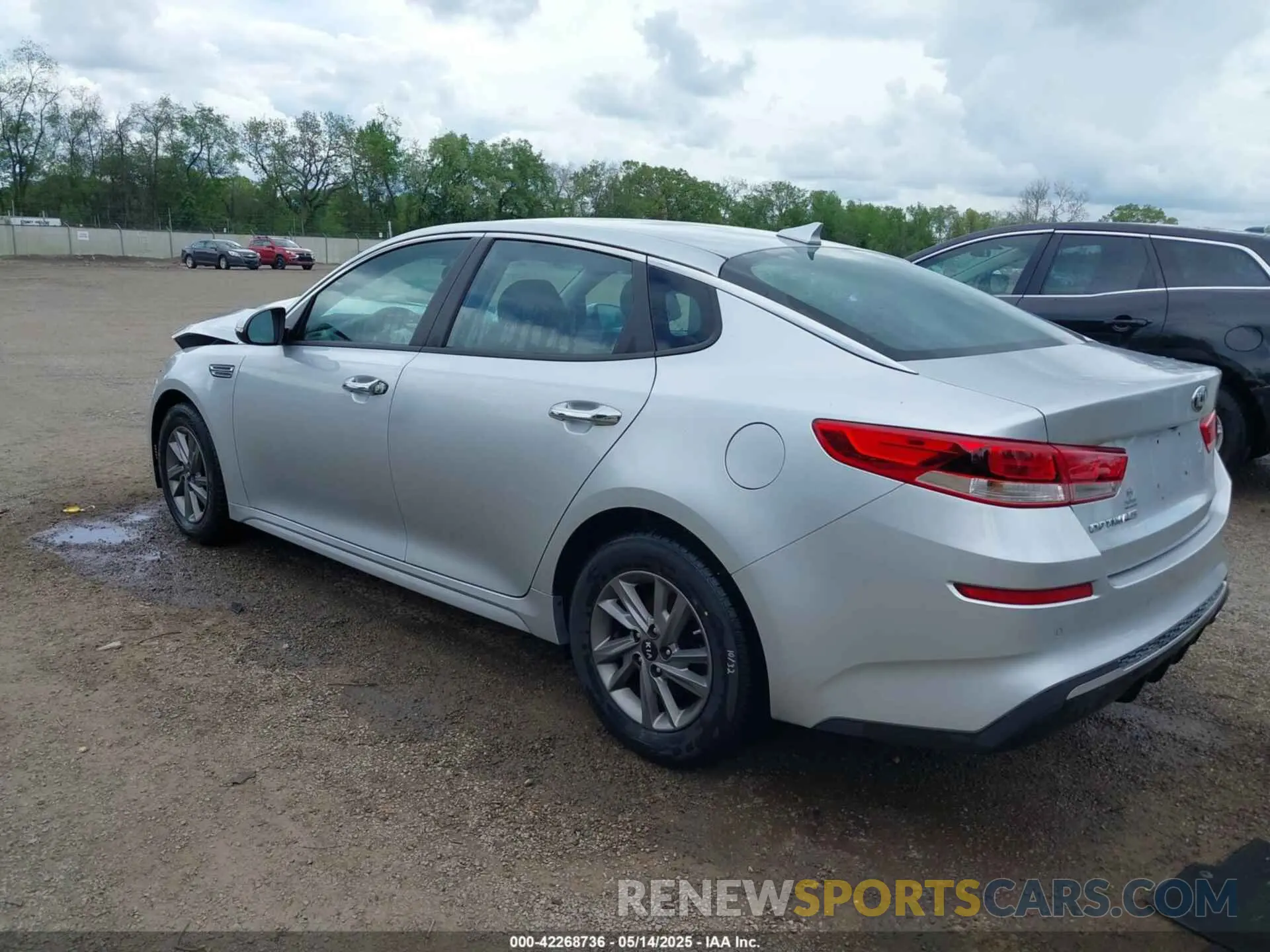 3 fotografías del automóvil dañado 5XXGT4L38LG414679 KIA OPTIMA 2020
