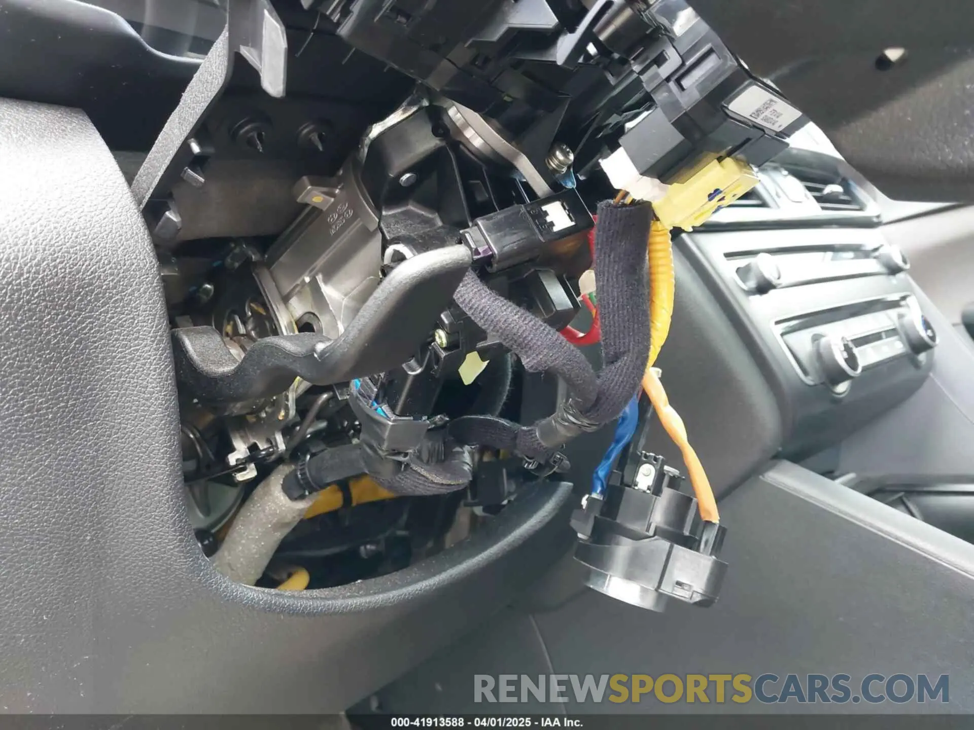 18 fotografías del automóvil dañado 5XXGT4L38LG415878 KIA OPTIMA 2020