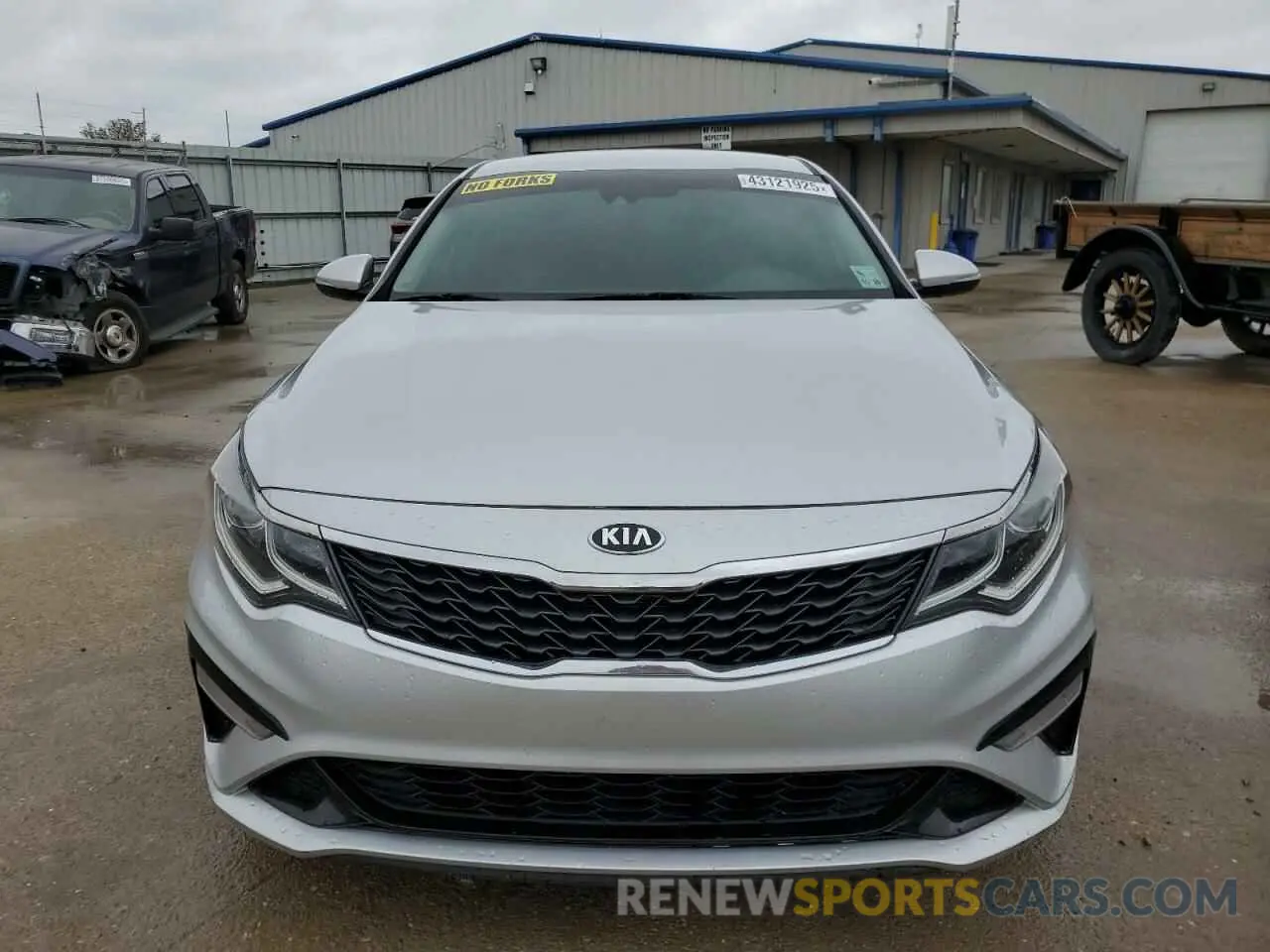 5 fotografías del automóvil dañado 5XXGT4L38LG432048 KIA OPTIMA 2020