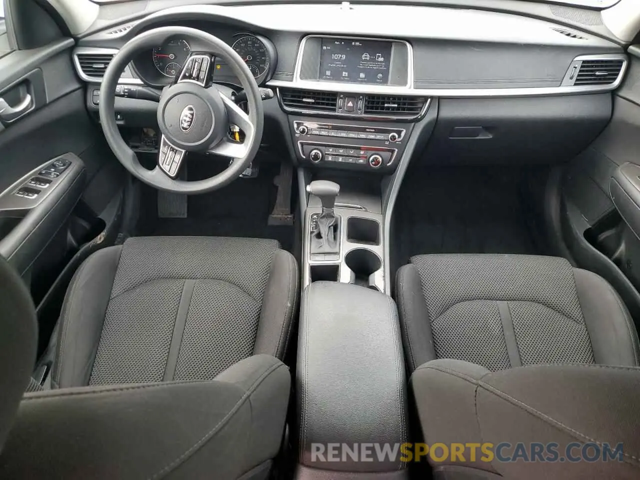 8 fotografías del automóvil dañado 5XXGT4L38LG434379 KIA OPTIMA 2020