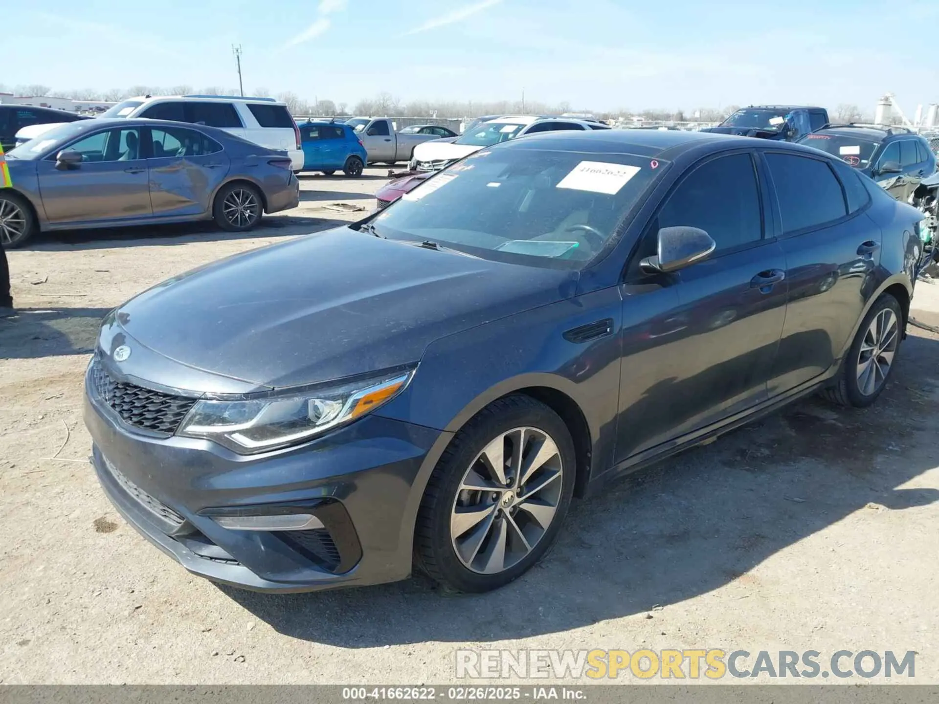 2 fotografías del automóvil dañado 5XXGT4L38LG443857 KIA OPTIMA 2020