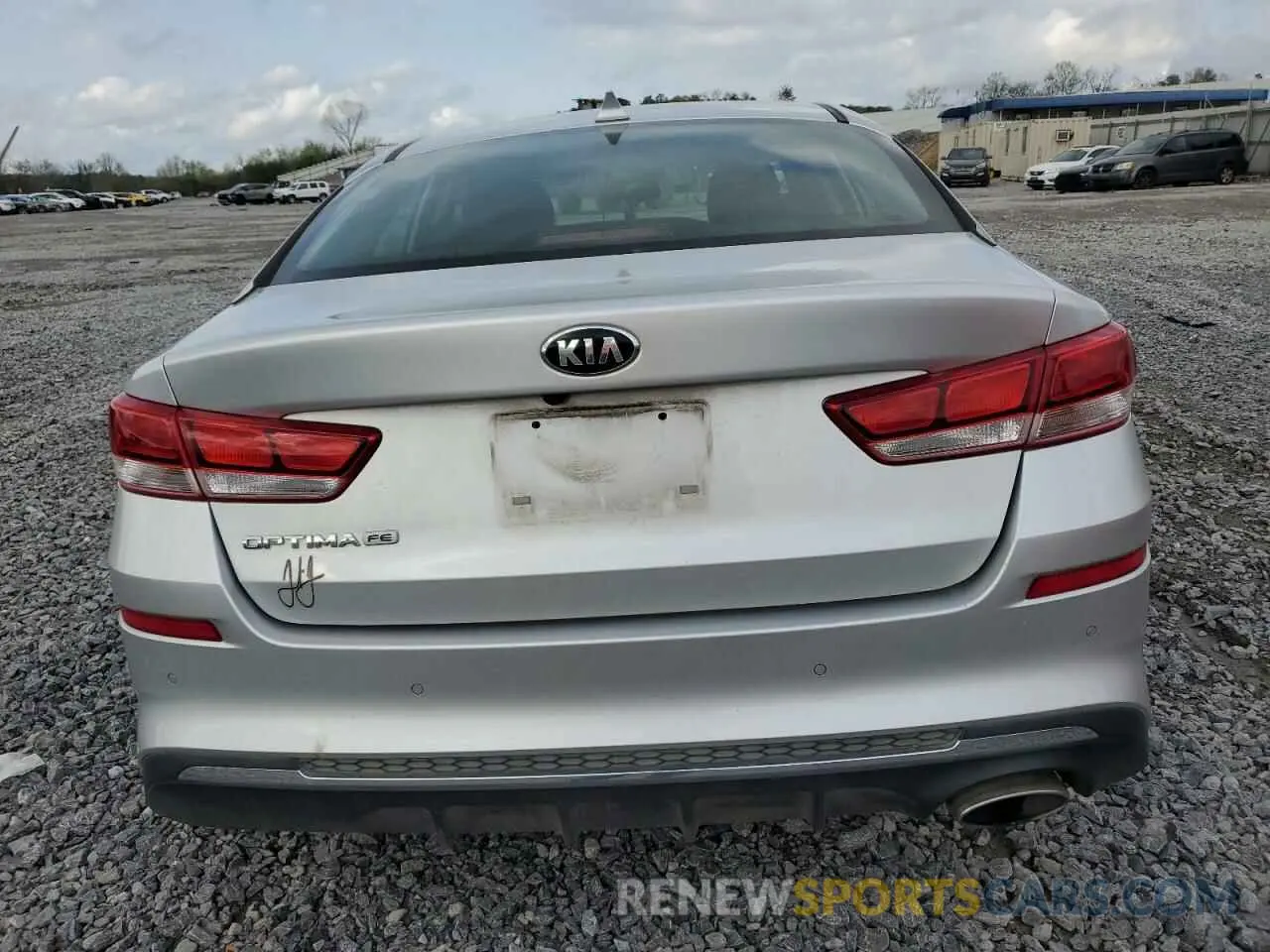 6 fotografías del automóvil dañado 5XXGT4L38LG446256 KIA OPTIMA 2020