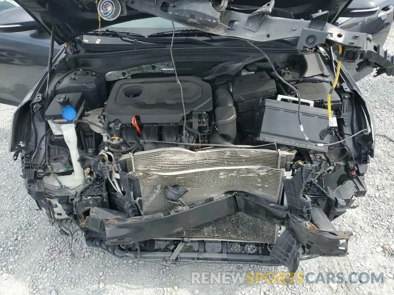 11 fotografías del automóvil dañado 5XXGT4L39LG384382 KIA OPTIMA 2020