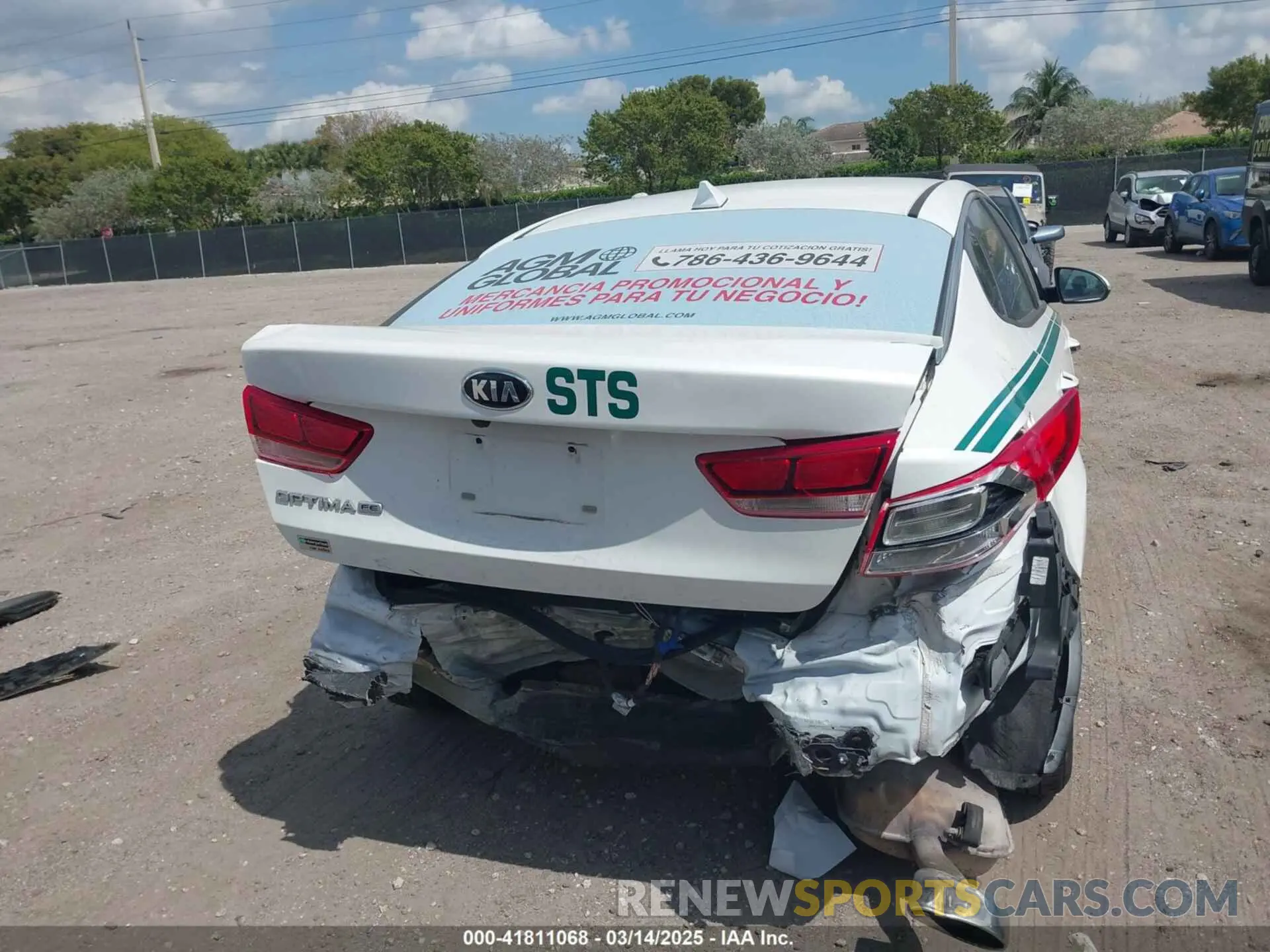 16 fotografías del automóvil dañado 5XXGT4L39LG384687 KIA OPTIMA 2020