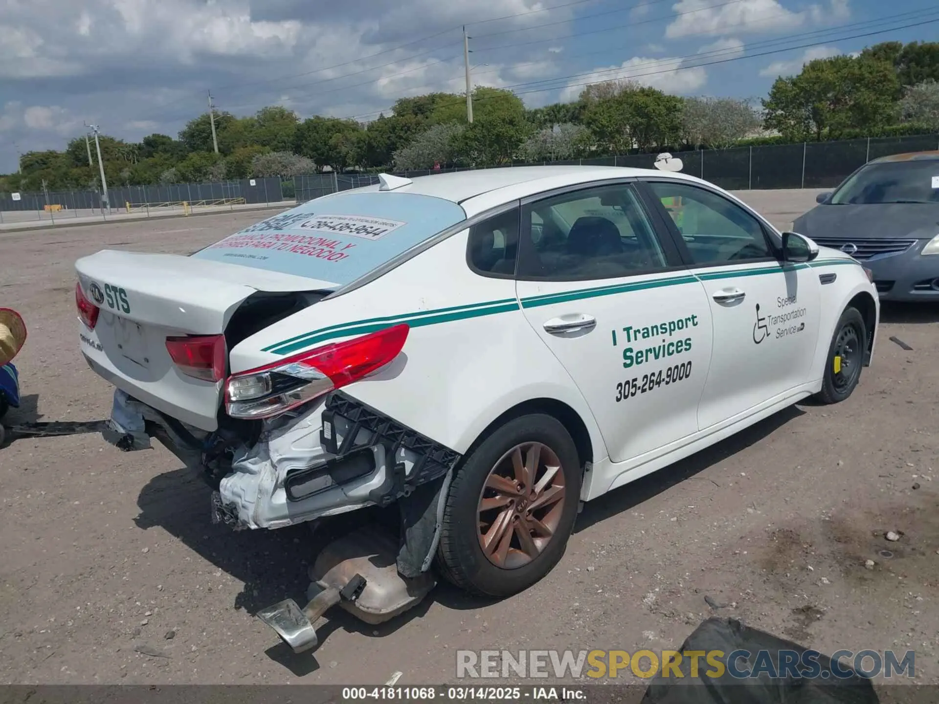 4 fotografías del automóvil dañado 5XXGT4L39LG384687 KIA OPTIMA 2020