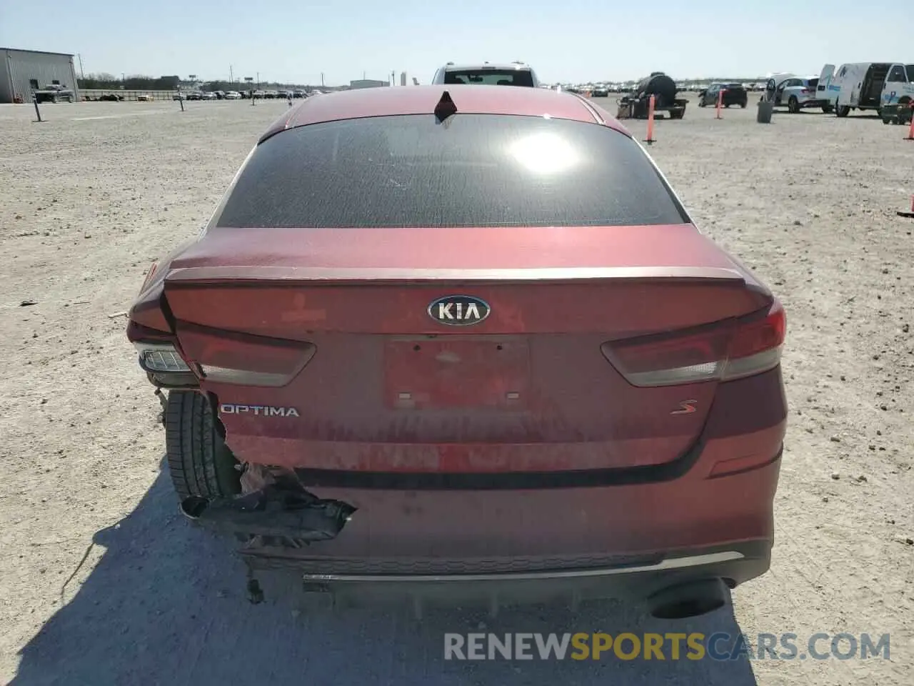 6 fotografías del automóvil dañado 5XXGT4L39LG406879 KIA OPTIMA 2020